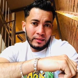 Meet your Posher, Adàn